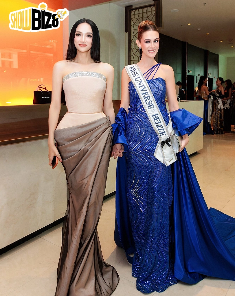 Hương Giang với bộ thiết kế cắt xẻ táo bạo