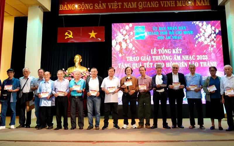 Nỗ lực quảng bá âm nhạc