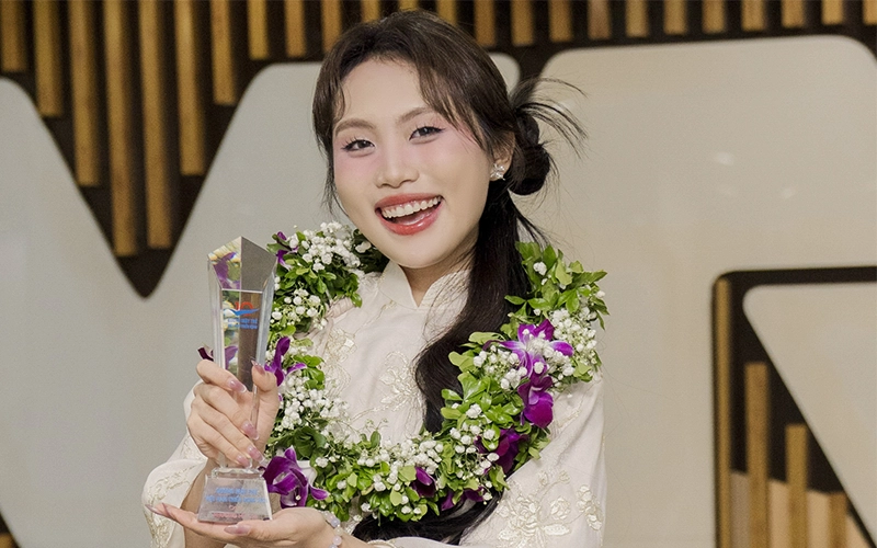 Phương Mỹ Chi gửi lời tri ân khán giả