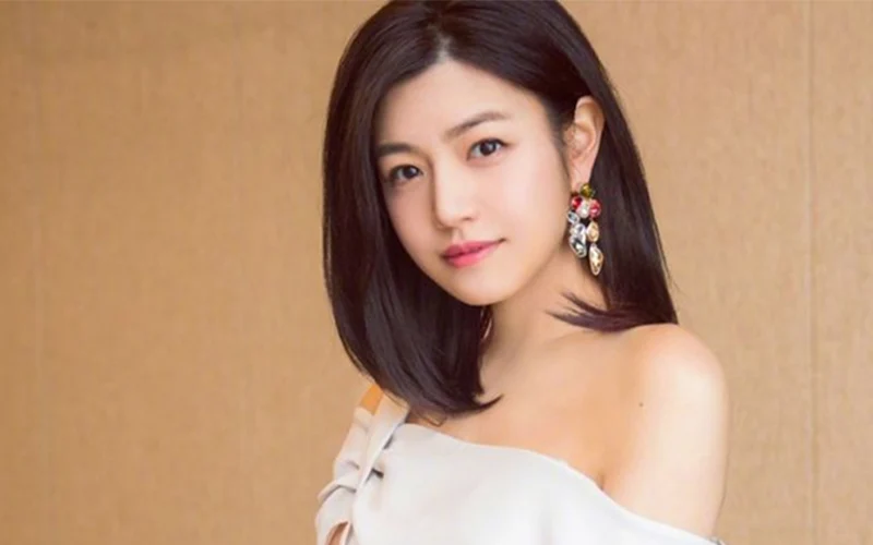 Vẻ Đẹp Không Tuổi