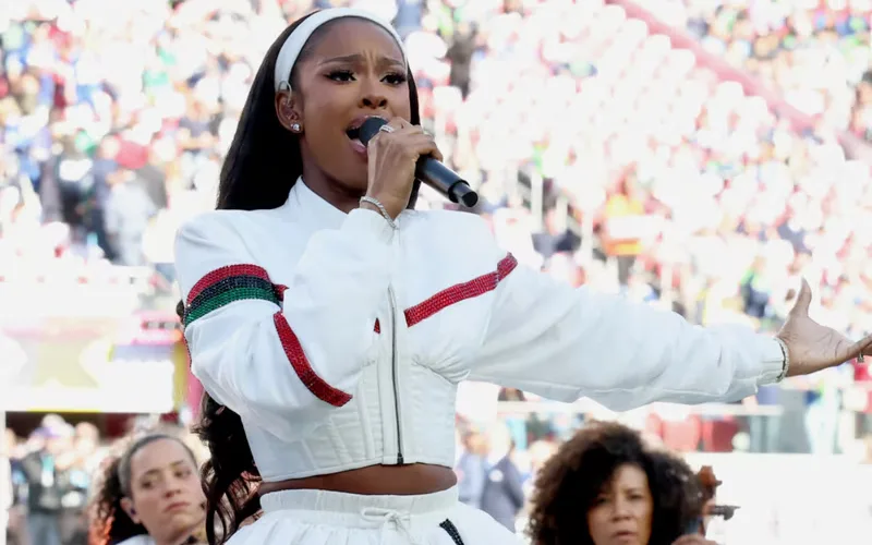 Các Nghệ Sĩ Khác Tạo Nên Sắc Màu Cho Chương Trình