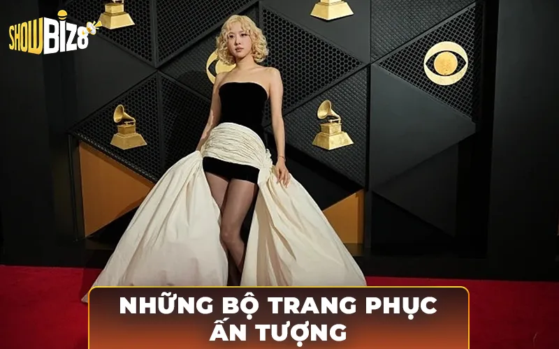 Những bộ trang phục ấn tượng