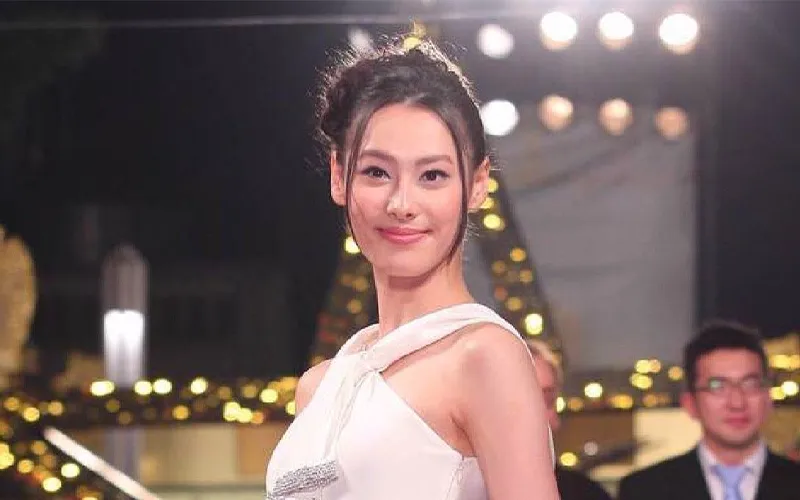 Sự Nghiệp Diễn Xuất Bền Vững