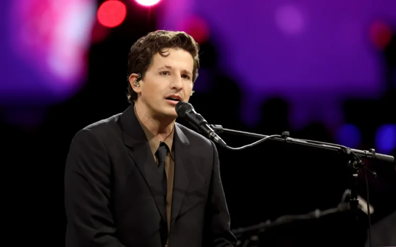 Sự Trở Lại Của Charlie Puth