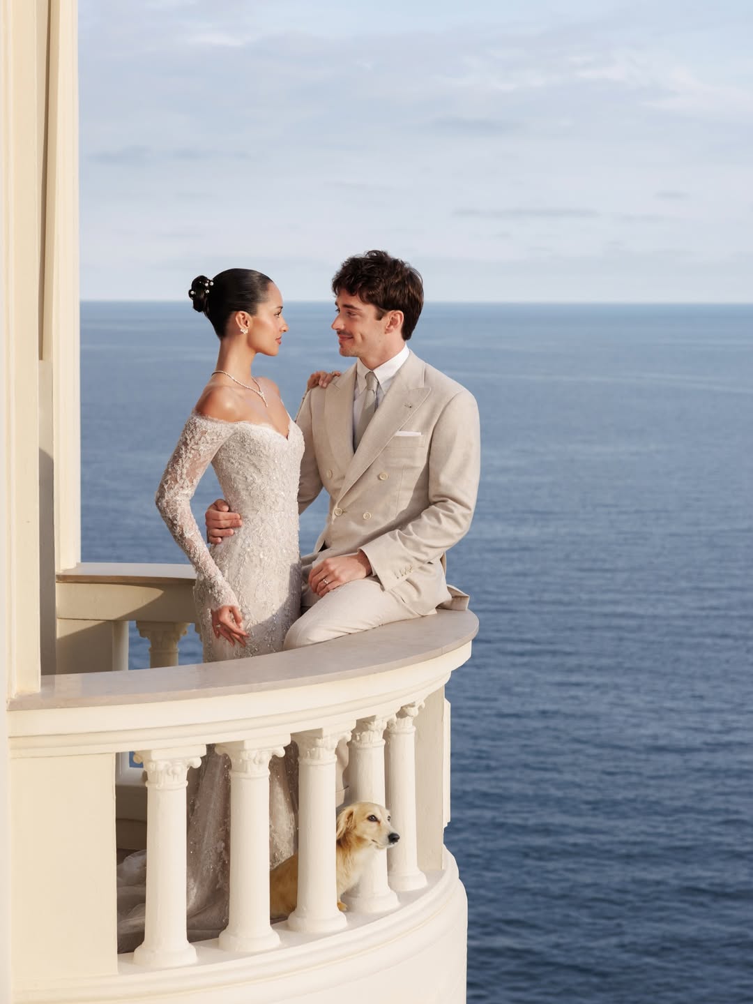 Cặp Đôi Đẹp Nhất Tháng 3: Alexander Saint Mleux và Charles Leclerc "Gây Bão" Trên Mạng Xã Hội