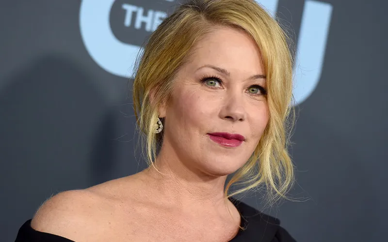 Christina Applegate Kể Lại Ký Ức
