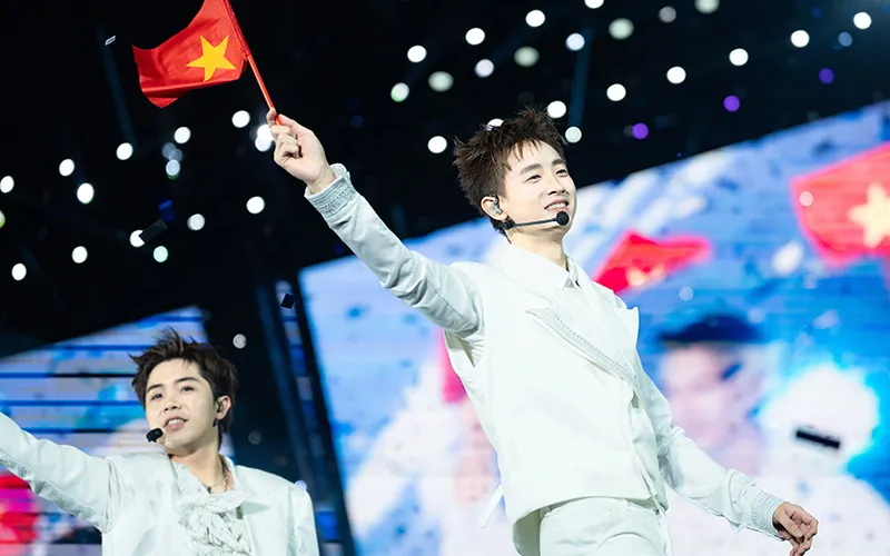 Khởi Đầu Nổi Bật