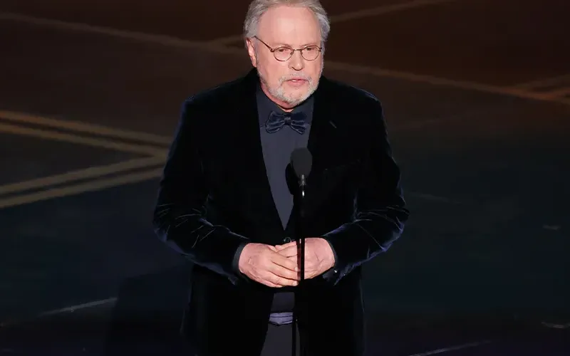 Nghệ sĩ và bạn bè tưởng niệm