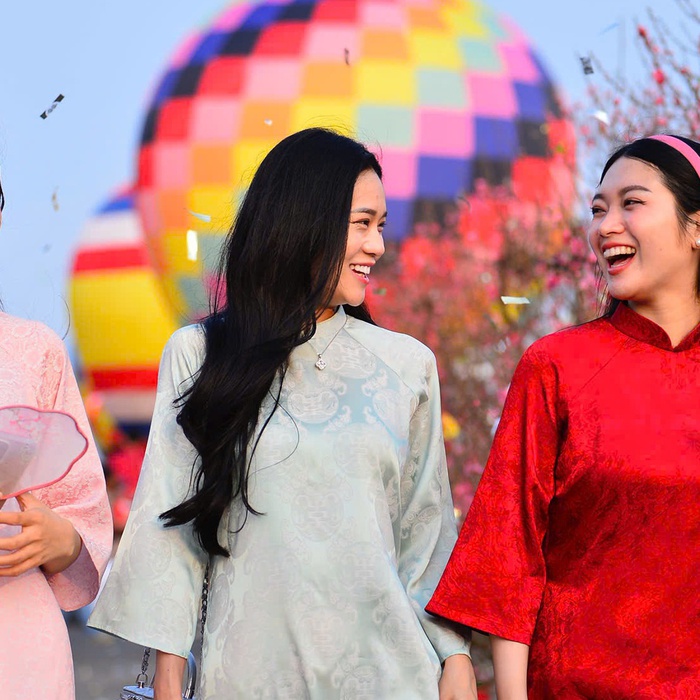 Những Ngôi Sao Hollywood Bị Cấm Tham Dự Lễ Trao Giải Vì Bê Bối