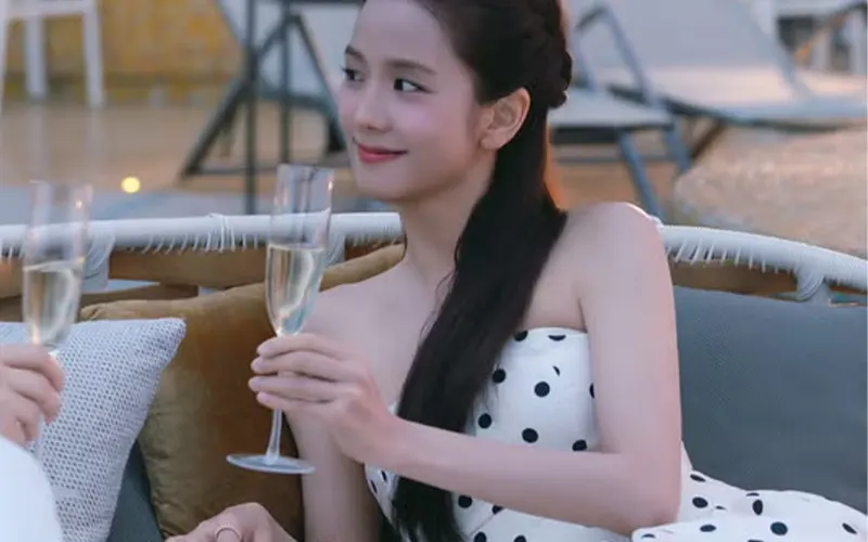 Phong cách tiểu thư thanh lịch