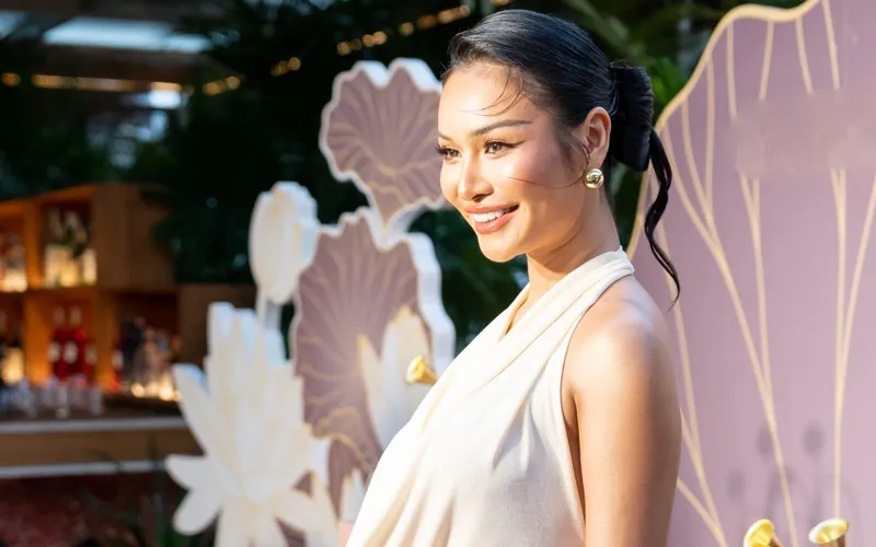 Á hậu Mook gắn Bó với Văn Hóa Việt Nam
