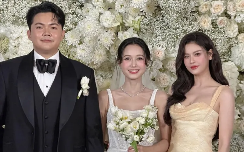 Khả Ngân Nổi Bật Với Đầm Maxi Thướt Tha