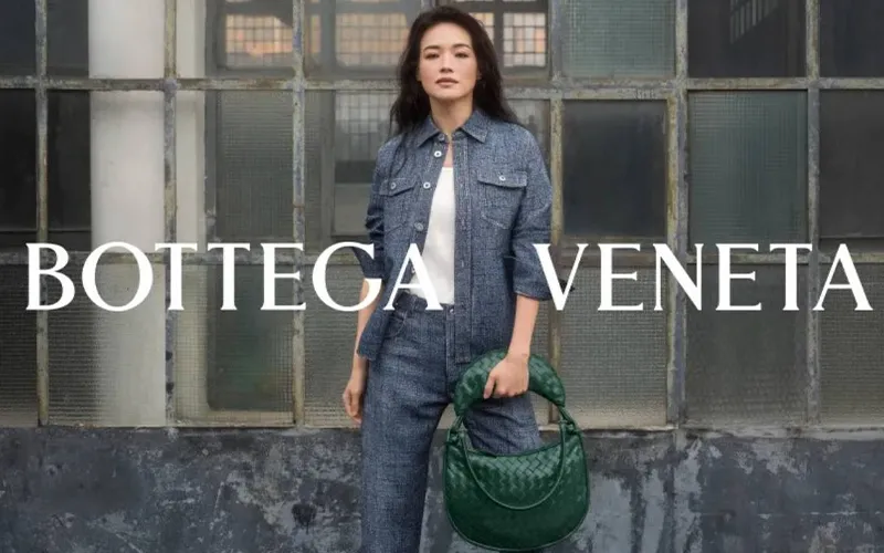Suit Sắc Sảo từ Bottega Veneta