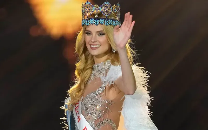 Hoa hậu Thế giới 2024 Krystyna Pyszková Tỏa Sáng Tại Cannes 2026