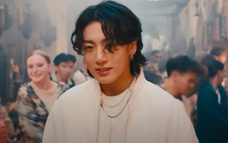 Jungkook tiếp tục ghi dấu ấn với World Cup sau “Dreamers”